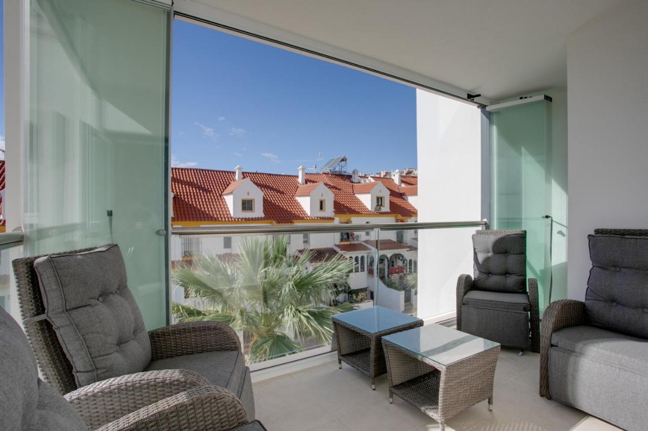 דירות אסטפונה Apartamento Simi - Puerto Blanco מראה חיצוני תמונה